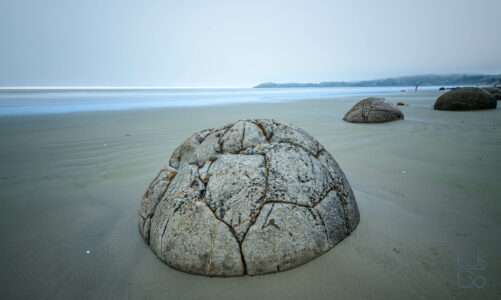 2020_02_18 Moeraki Boulders